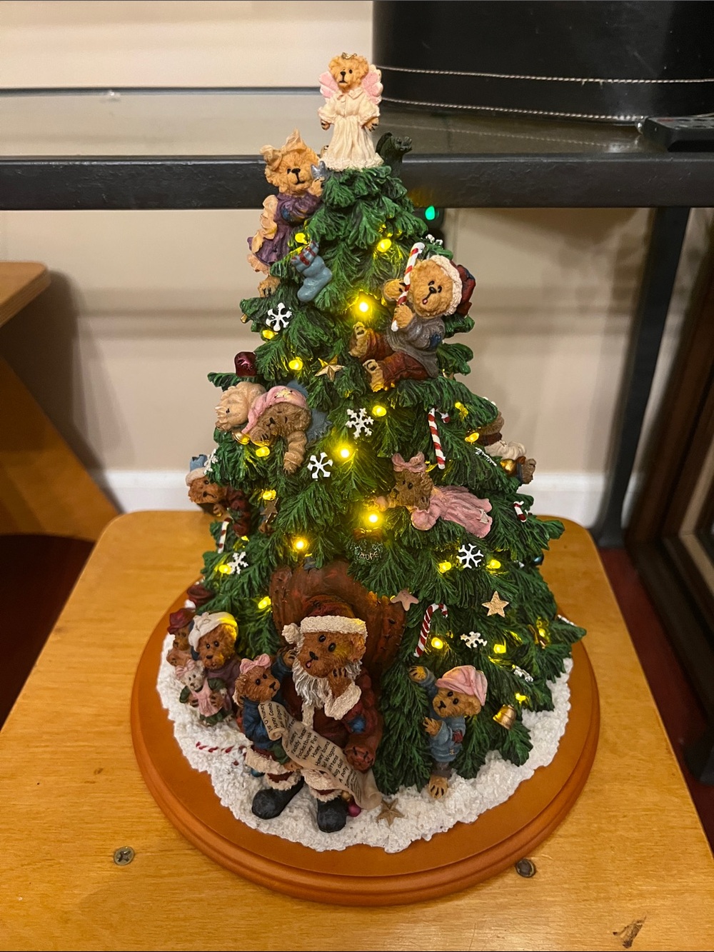 Boyd’s Holiday Bear Tree Figurine with LED Lights - Green